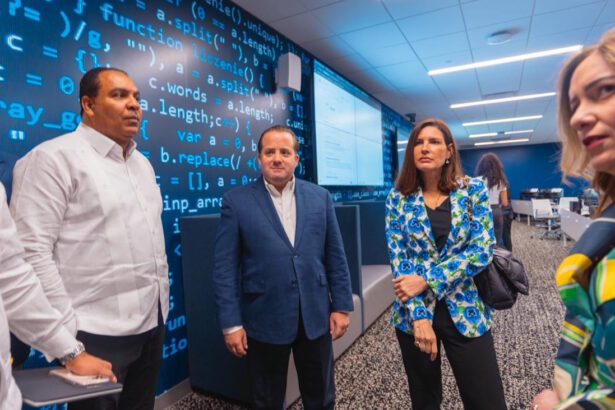 Ministro Paliza visita centros de IA de NVIDIA para impulsar innovación