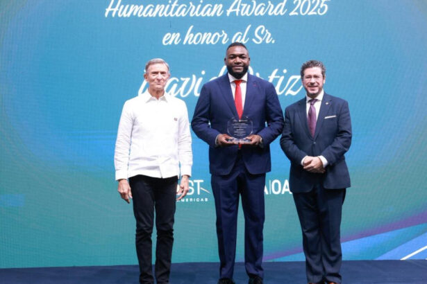David Ortiz recibe el Humanitarian Award 2025 por labor social