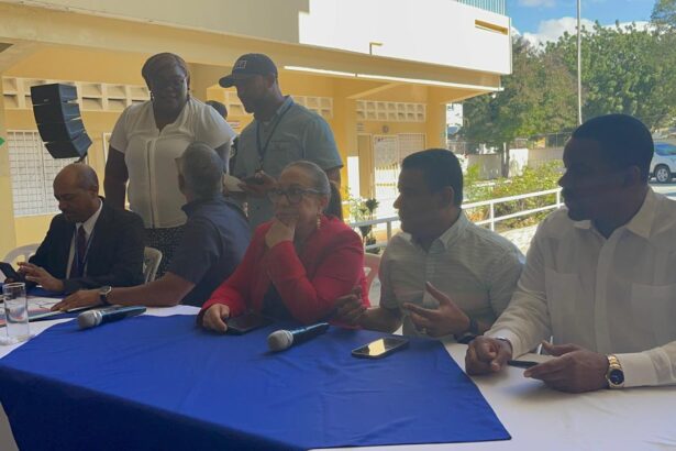 MINERD inicia reparación estructural en escuela de Santiago Oeste