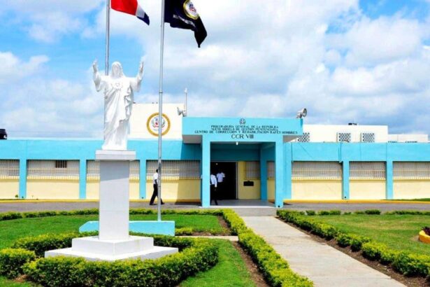 Requisa y traslado de presos en Rafey tras ataque a subdirectora