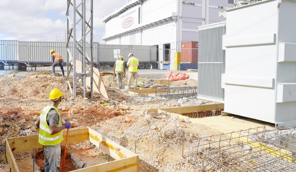 Edesur inaugura subestación Alfa para fortalecer red eléctrica en SD