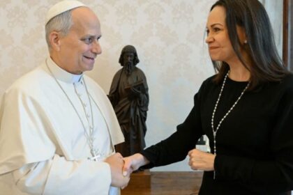 Papa León XIV recibe a María Corina Machado por crisis venezolana