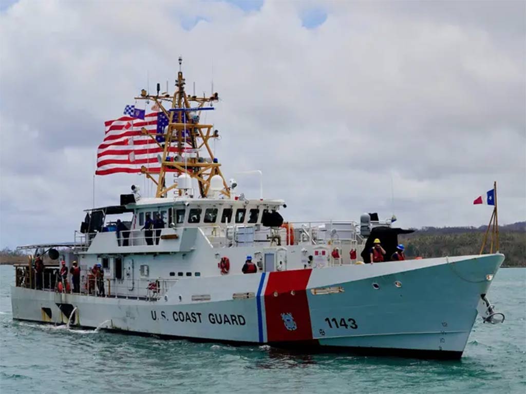 Guardia Costera de EE.UU. intercepta migrantes rusos y uzbekos