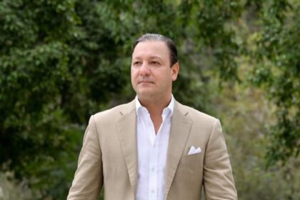 Abel Martínez pide excluirse de precandidatura presidencial del PLD