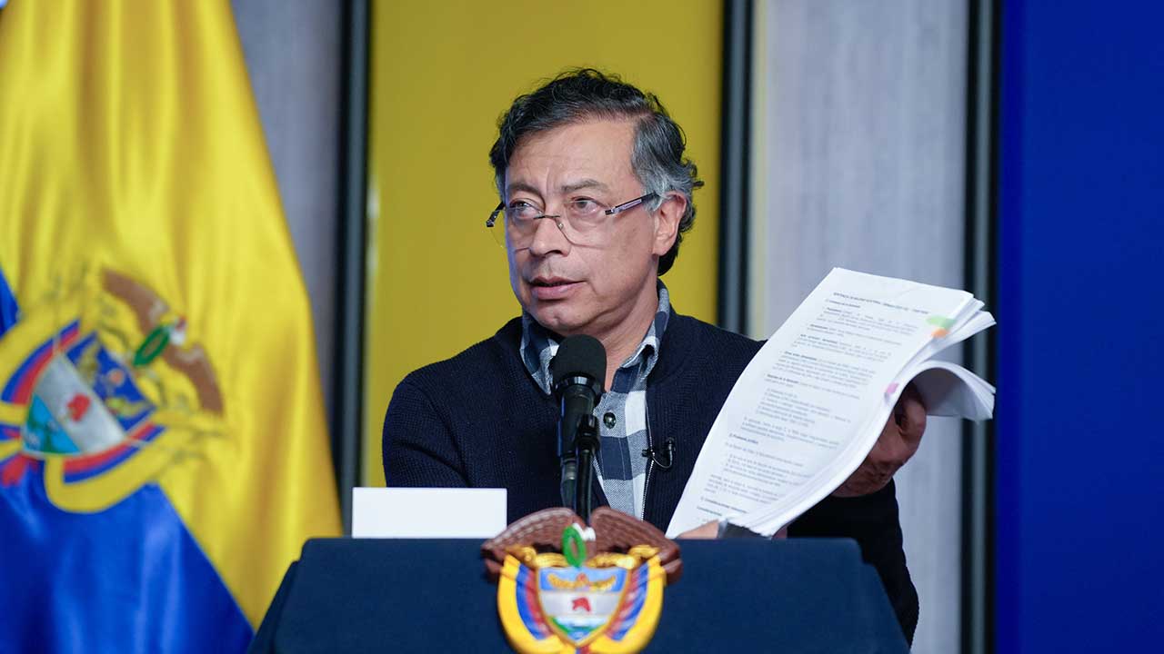 Petro alerta sobre riesgo de fraude electoral en Colombia 2026