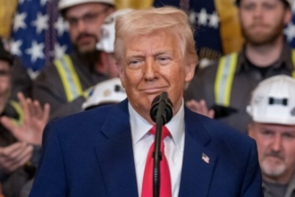 Trump evalúa ataque militar contra Irán si fallan negociaciones