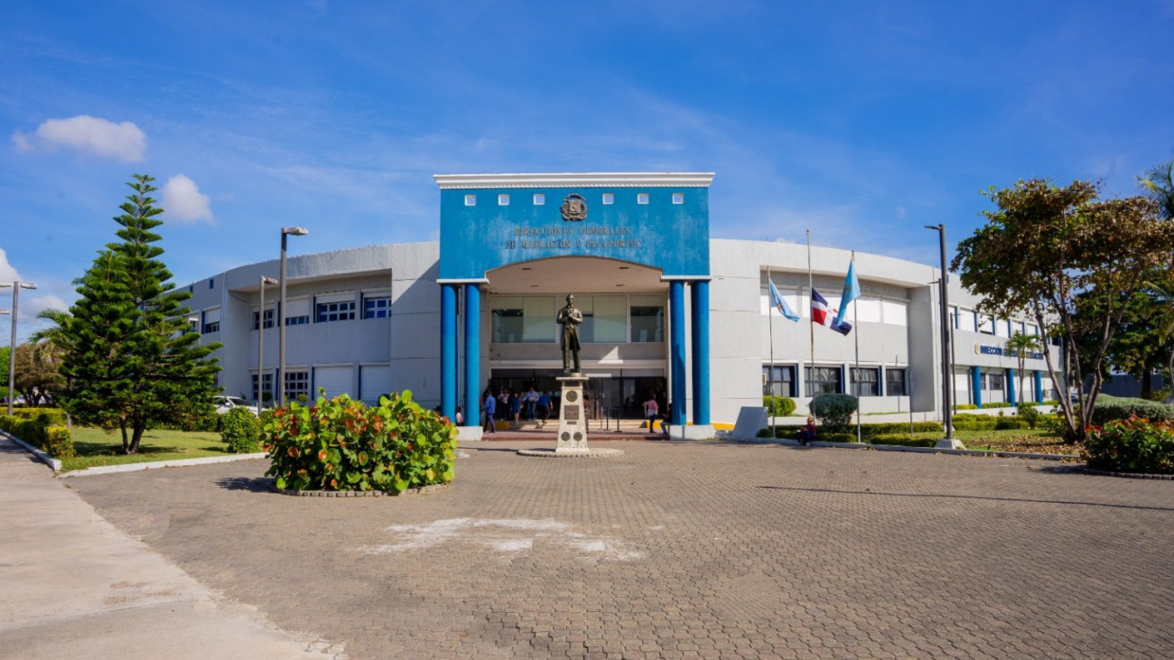 Detienen a 117 haitianos en operativo migratorio en San Juan