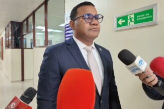 Diputado Bengoa propone ente para administrar fondos de cesantía