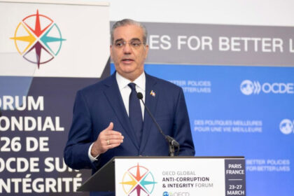 Abinader reafirma compromiso anticorrupción en foro global