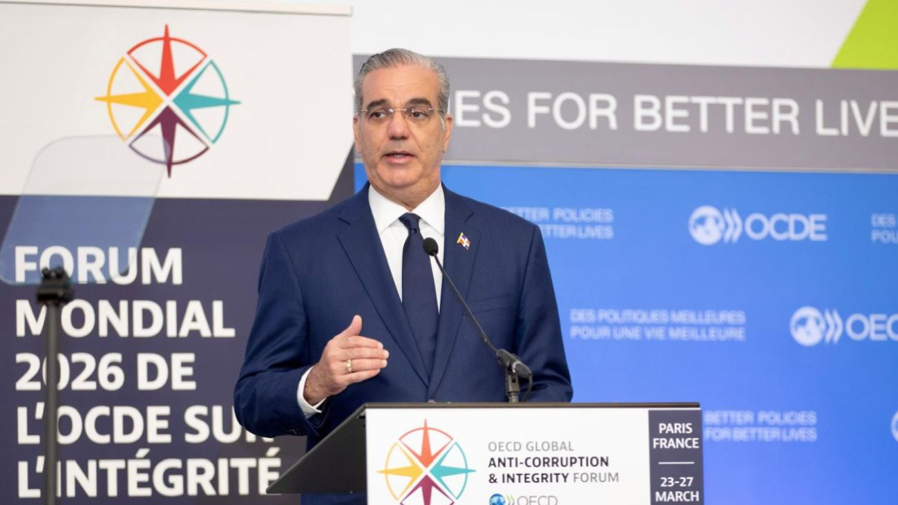 Abinader reafirma compromiso anticorrupción en foro global