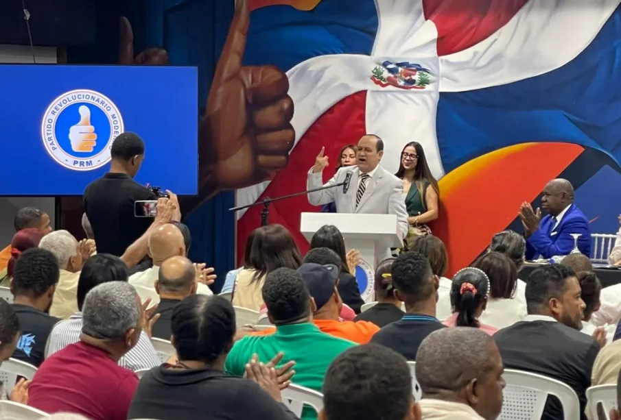 ASEMSOR pide a Abinader presidir el Partido Revolucionario Moderno