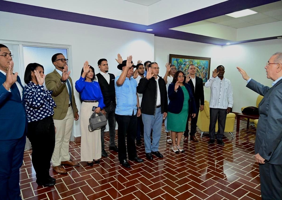 Danilo Medina suma estructura del PCR al PLD rumbo a 2028