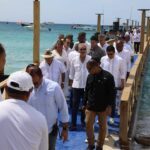 Abinader inaugura muelle turístico y club de playa en Isla Catalina