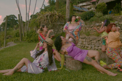 Artistas lanzan “8M todo el año” contra la industria musical