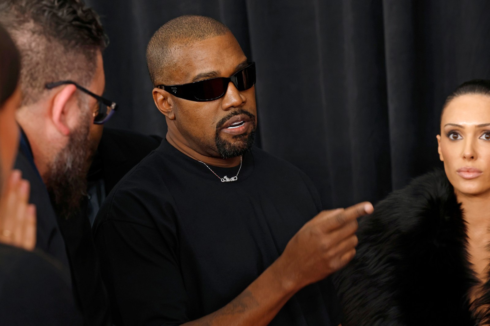 Kanye West apela fallo de $150,000 por remodelación en Malibu