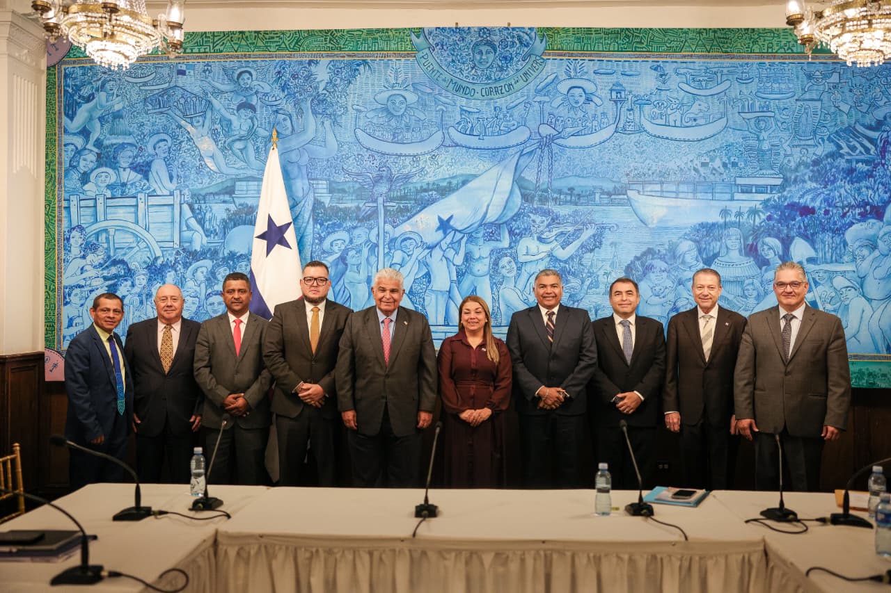 Mulino y Cambio Democrático acuerdan impulsar proyectos sociales