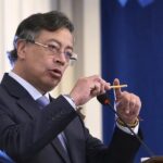 Petro acusa a Ecuador por bomba hallada en frontera colombiana