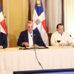 Abinader y empresarios debaten medidas ante alza del petróleo