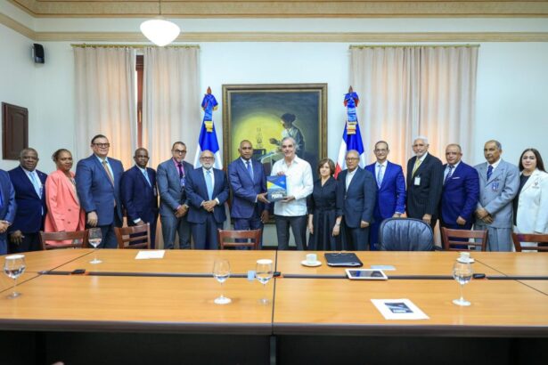 Abinader respalda Plan Estratégico Peravia 2025-2055