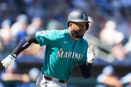 Marineros colocan a Víctor Robles en lista de lesionados