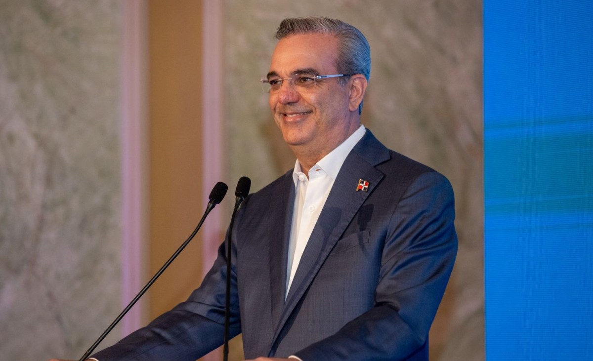 Gobierno anuncia nuevo templo y mejoras básicas en San Luis