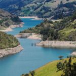 Embalse Mazar baja a niveles críticos y amenaza energía en Ecuador