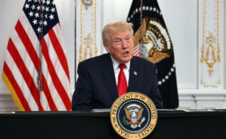 Trump evacuado tras tiroteo en la cena de corresponsales en Washington