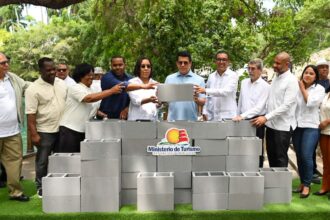 Turismo renueva balneario Las Marías y construye boulevares