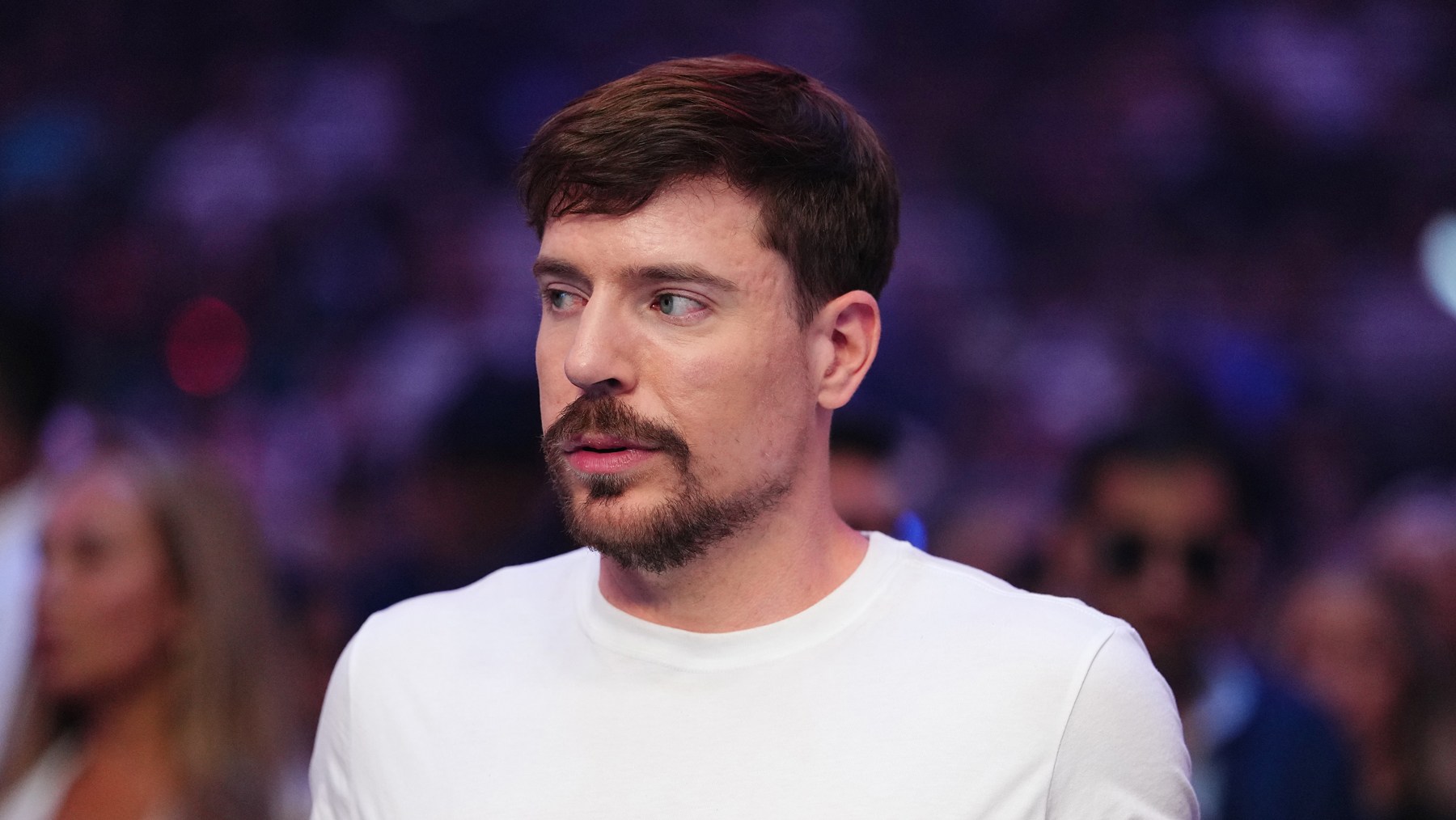 Empresas de MrBeast enfrentan demanda por acoso y sexismo