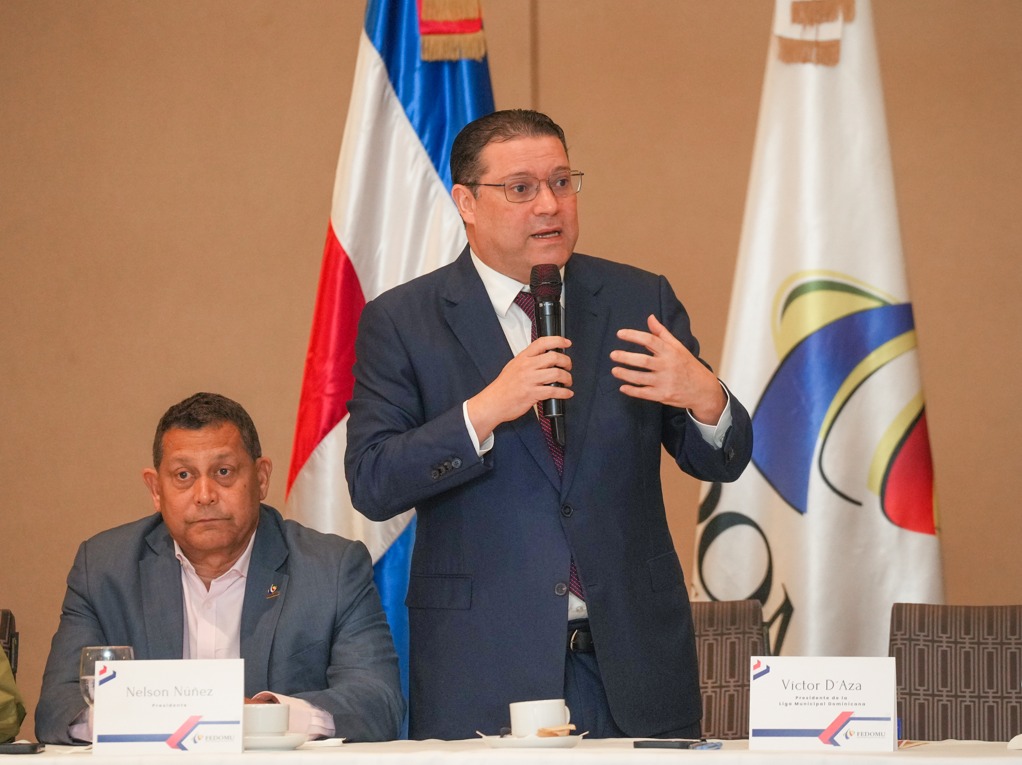 FEDOMU nombra a Yayo como enlace para Ley de Residuos