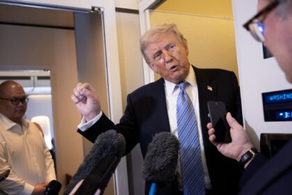 Trump cierra visita a China con acuerdos comerciales, sin avances políticos