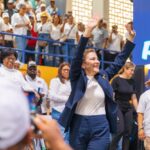 Carolina Mejía oficializa candidatura presidencial para 2028
