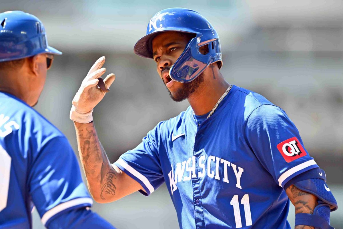 Maikel García impulsa triunfo de Royals y roza los 100 dobles