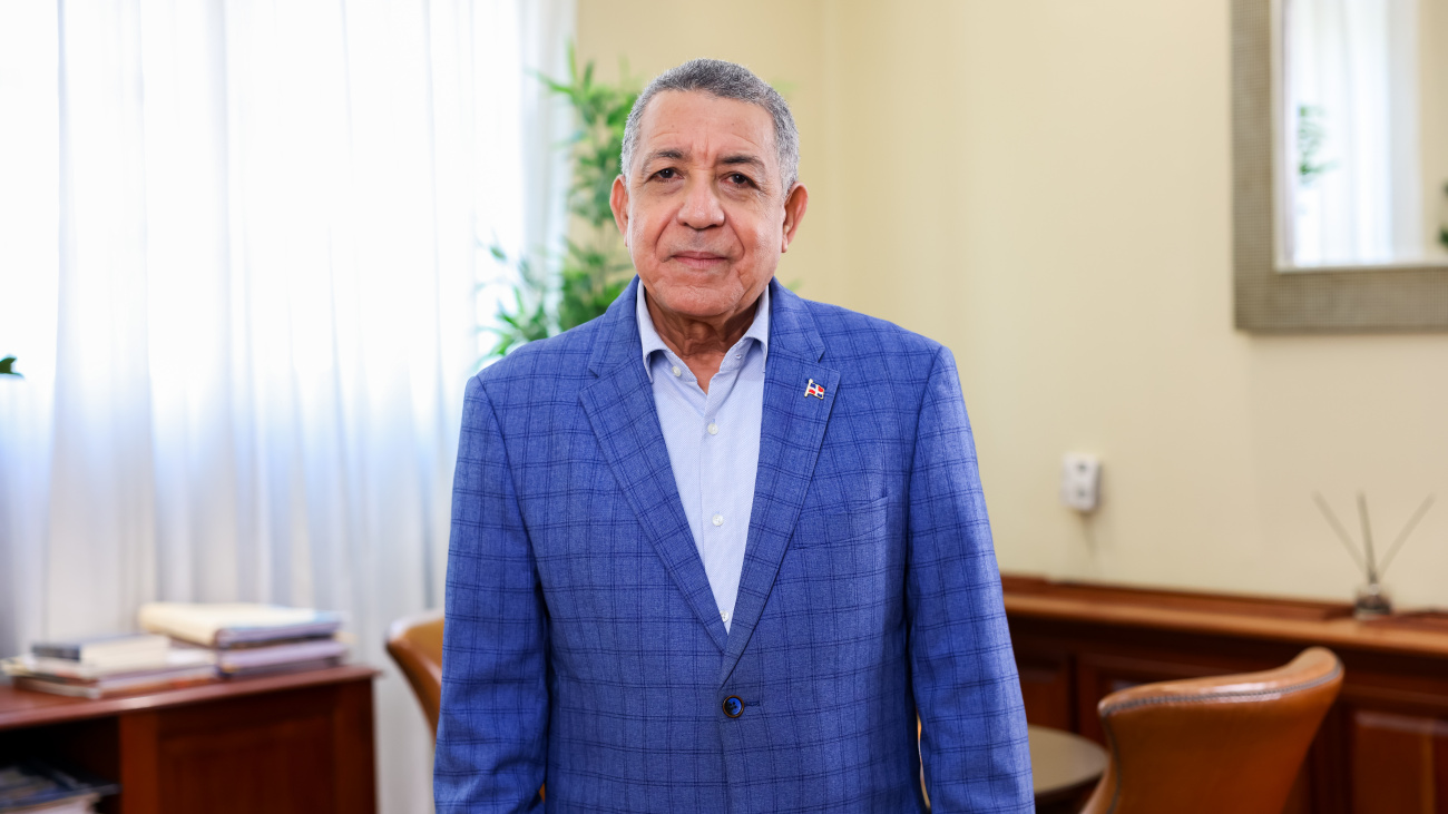 Gobierno dominicano refuerza economía y recupera espacios públicos