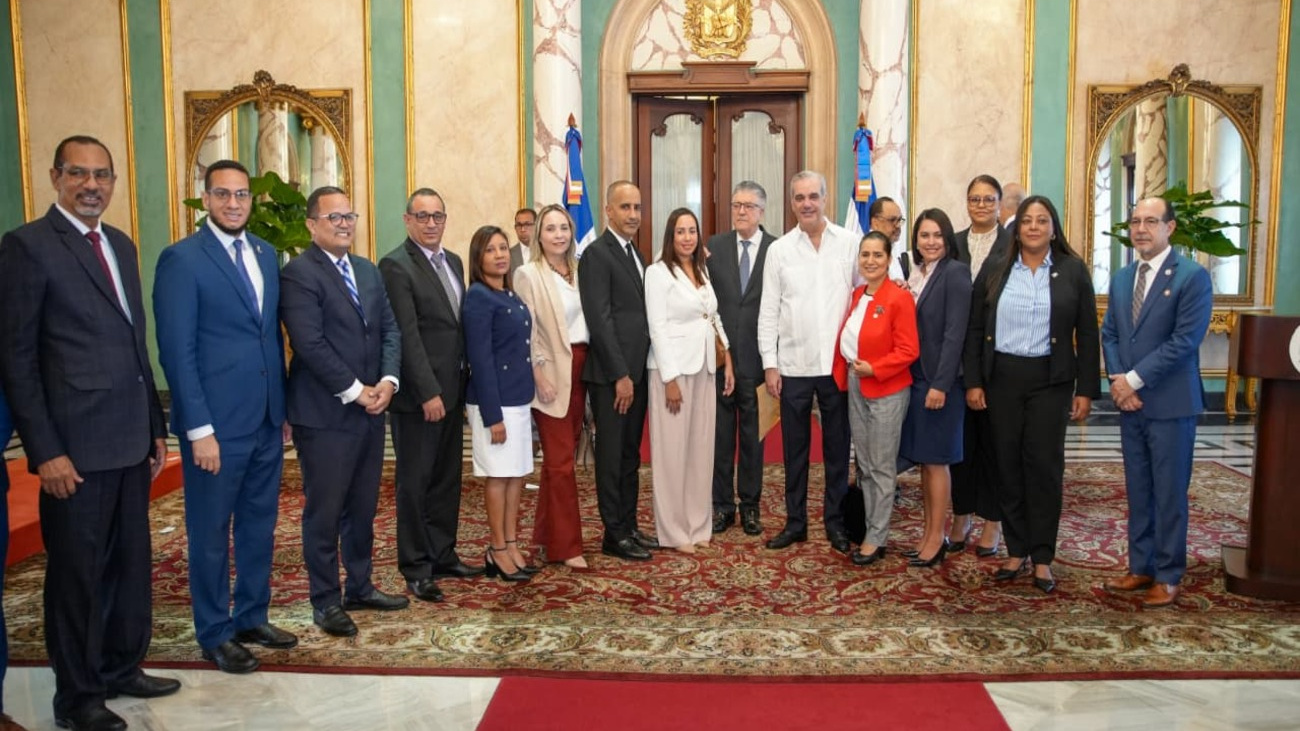 Abinader instala Comité de Salud Mental en cárceles dominicanas