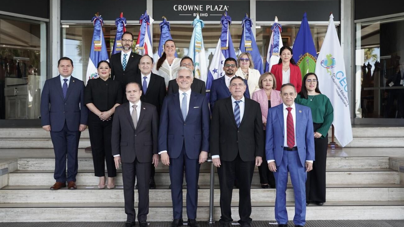 Ministro impulsa agenda regional de talento e innovación educativa