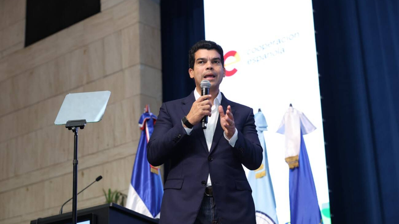 INAPA destaca impacto del saneamiento del arroyo Gurabo en LatinoSan