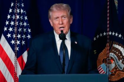Trump amenaza con arancel del 100% al vino francés por impuesto digital