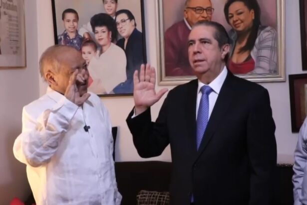 José Fernández regresa al PLD y respalda a Francisco Javier García