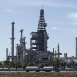 Petróleo WTI cae 1.1 % ante avances diplomáticos EE. UU.-Irán