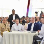 Abinader llama a juventud a liderar honestidad y combatir corrupción