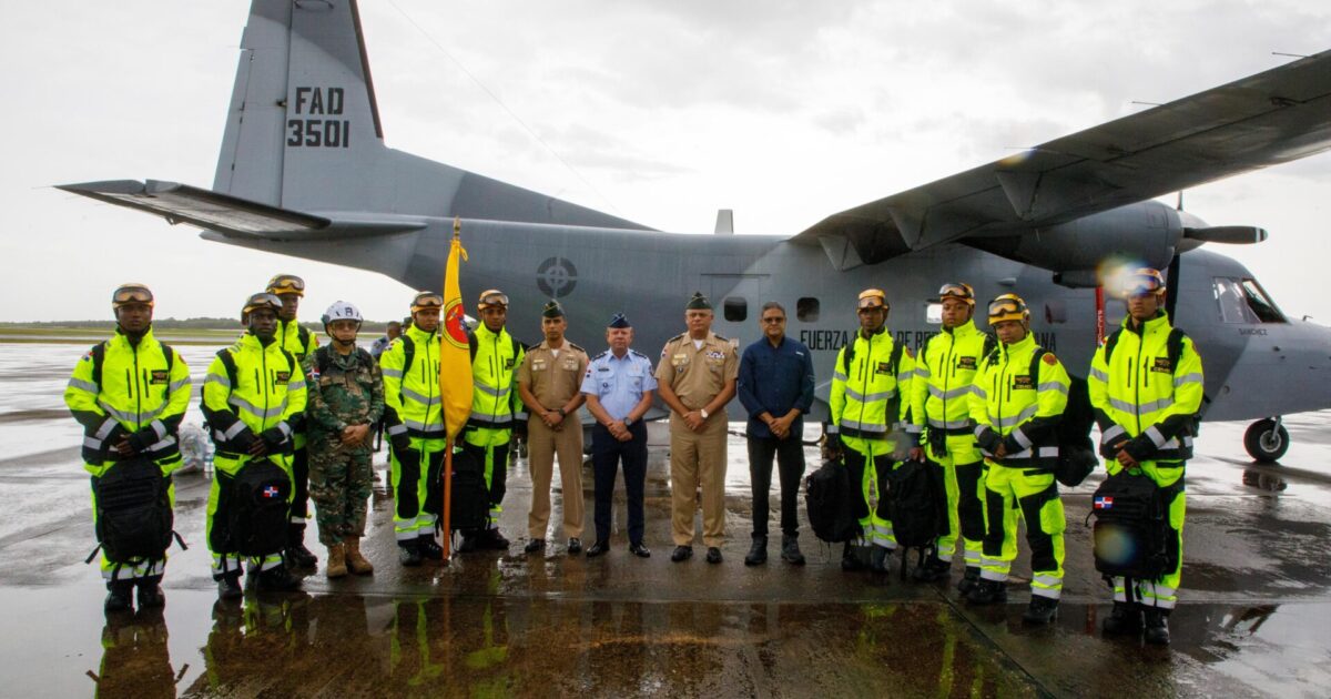 RD envía equipo de rescate a Venezuela tras terremoto