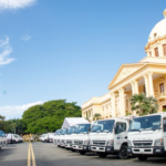 Gobierno entrega 50 compactadores a gobiernos locales